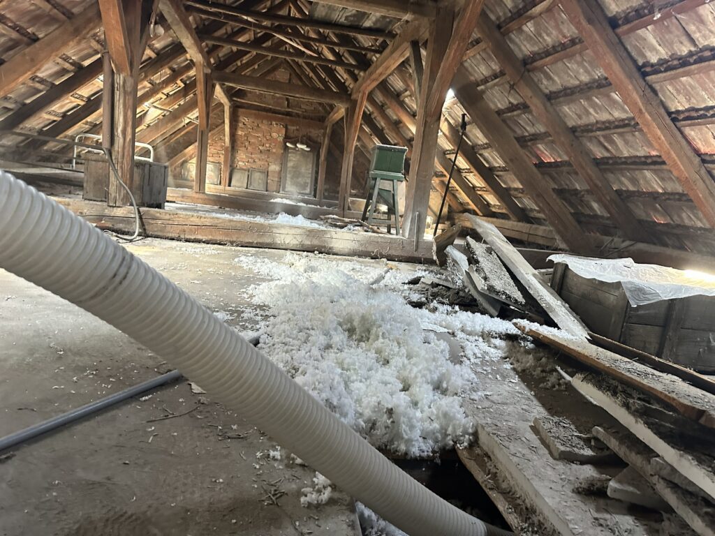 Rekonštrukcia fúkanej izolácie